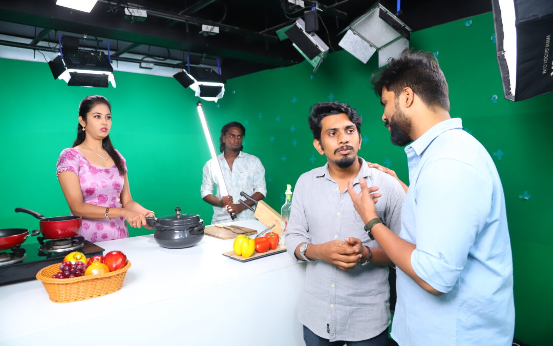 Portfolio : Building a Visually Dynamic Green Screen Ad for 10Hp B2B Marketplace