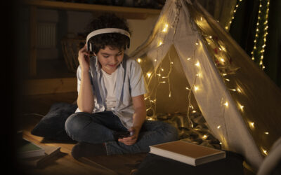 Crafting Dreamlike Music Videos in a Chroma Studio for Video Production